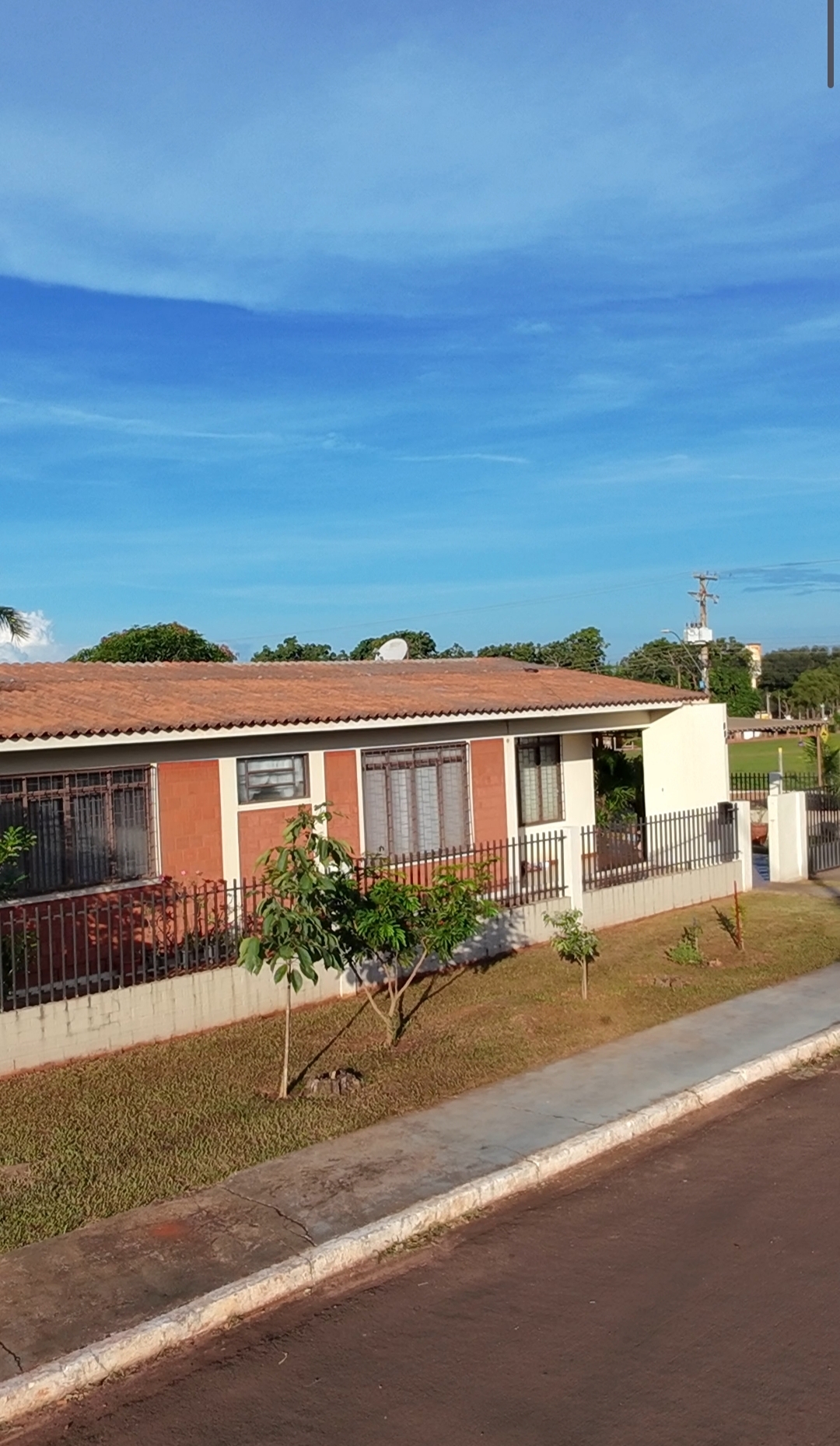 CASA A VENDA